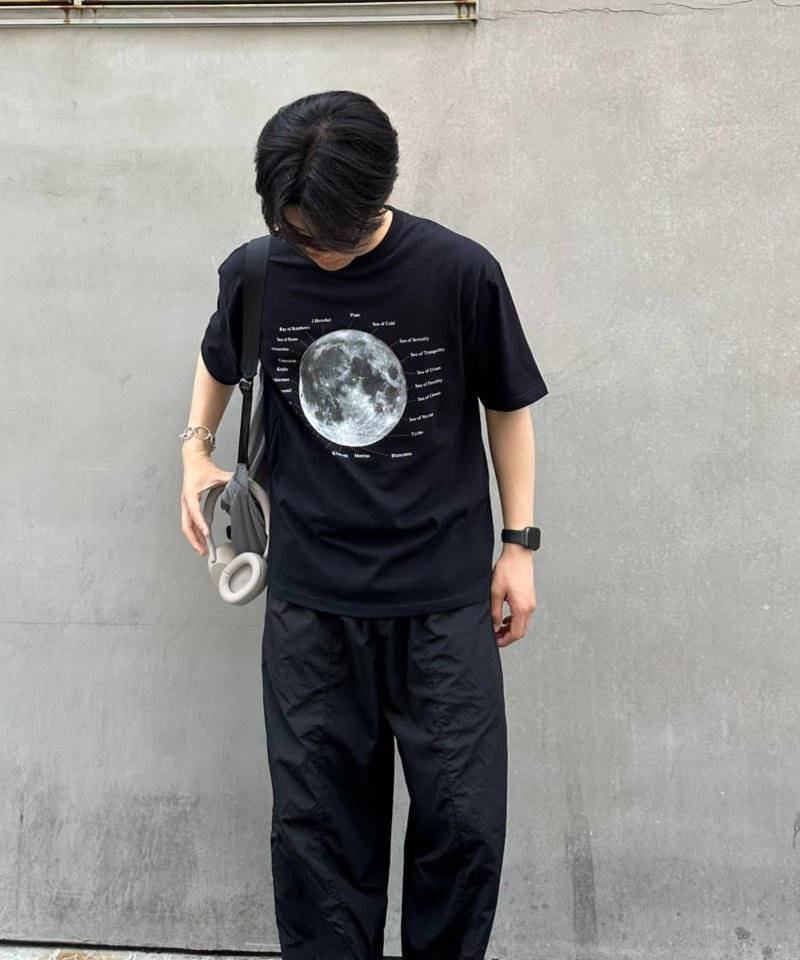 【WEB限定】【UNISEX】ムーンクレーター&アースロゴプリントTee