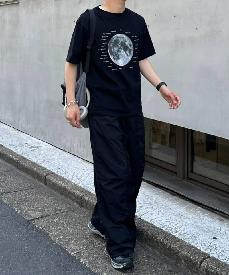 【WEB限定】【UNISEX】ムーンクレーター&アースロゴプリントTee