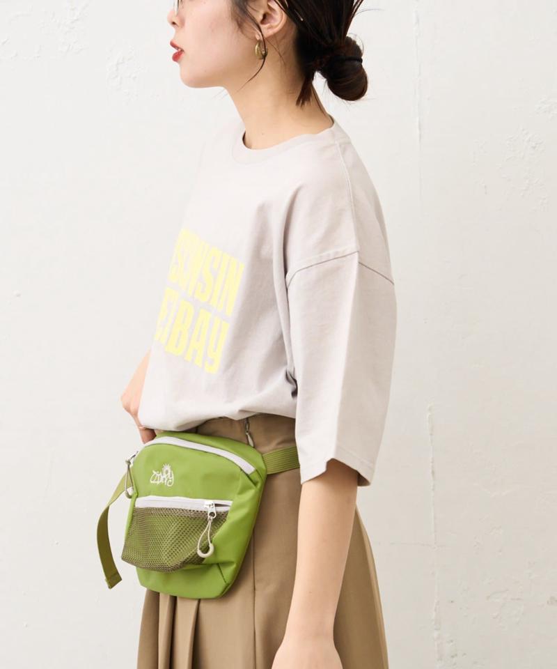 【UNISEX】アシッドウォッシュ加工ロゴTEE