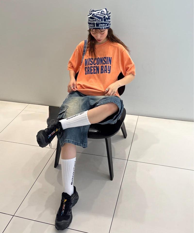 【UNISEX】アシッドウォッシュ加工ロゴTEE
