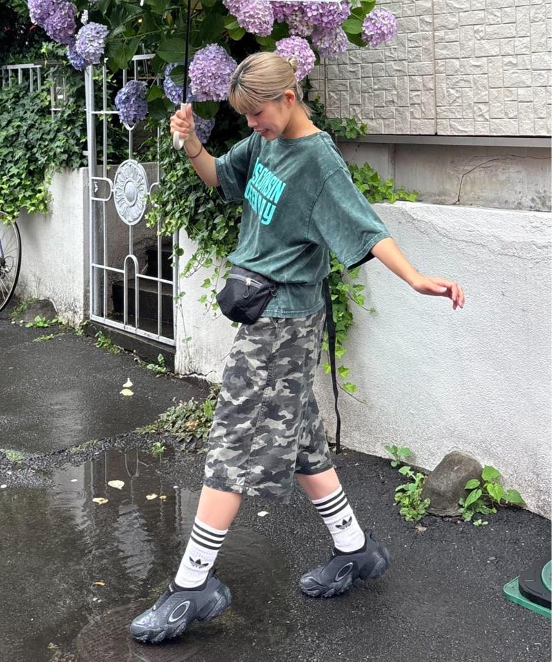 【UNISEX】アシッドウォッシュ加工ロゴTEE