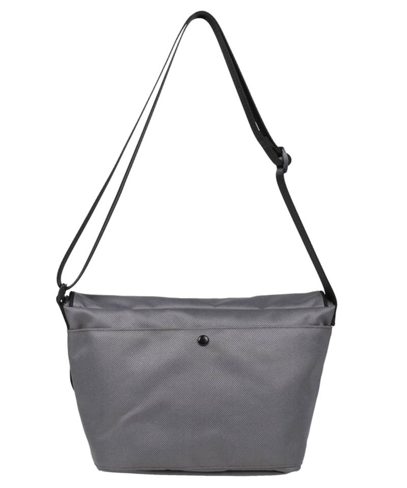 【UNIVERSAL OVERALL】フラップショルダーバッグ