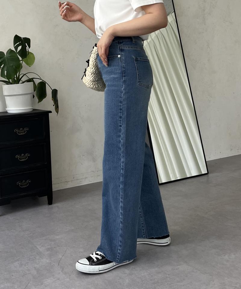 【MOMO】ストレッチスリムストレートデニム