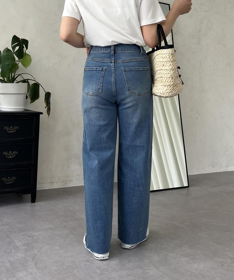 【MOMO】ストレッチスリムストレートデニム