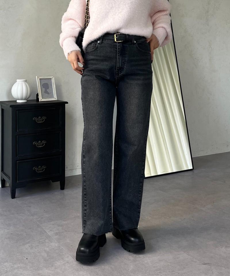 【MOMO】ストレッチスリムストレートデニム