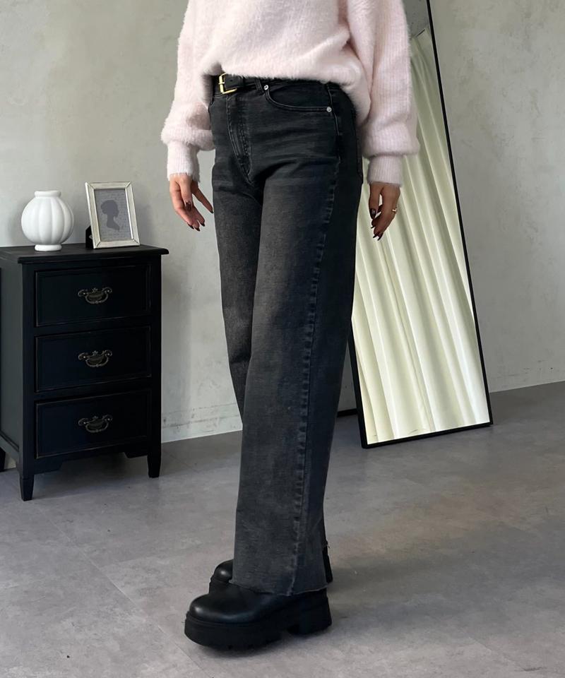 【MOMO】ストレッチスリムストレートデニム