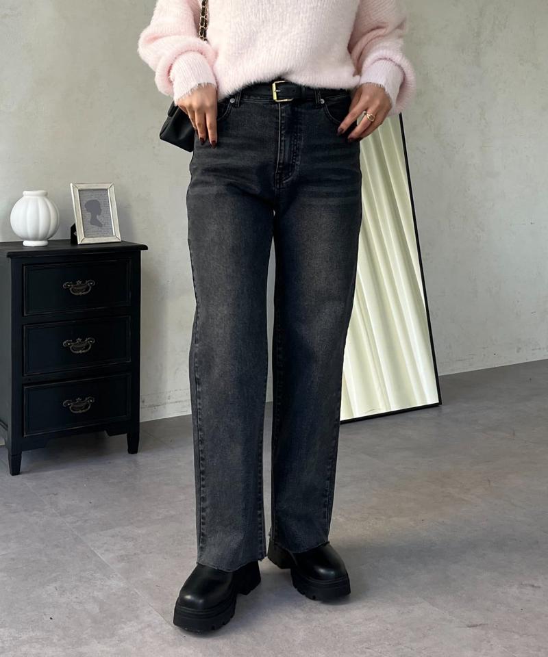 【MOMO】ストレッチスリムストレートデニム