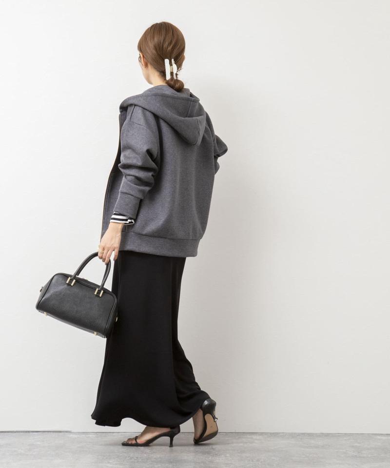 Oversized ZIPフーディー