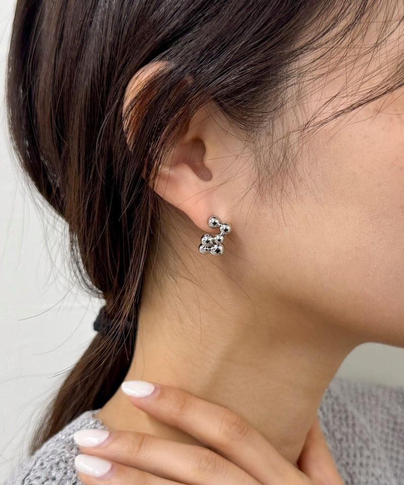 ツブメタルピアス