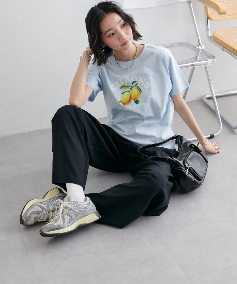 【ユニセックス】レモングラフィックTシャツ《WEB限定カラーあり》