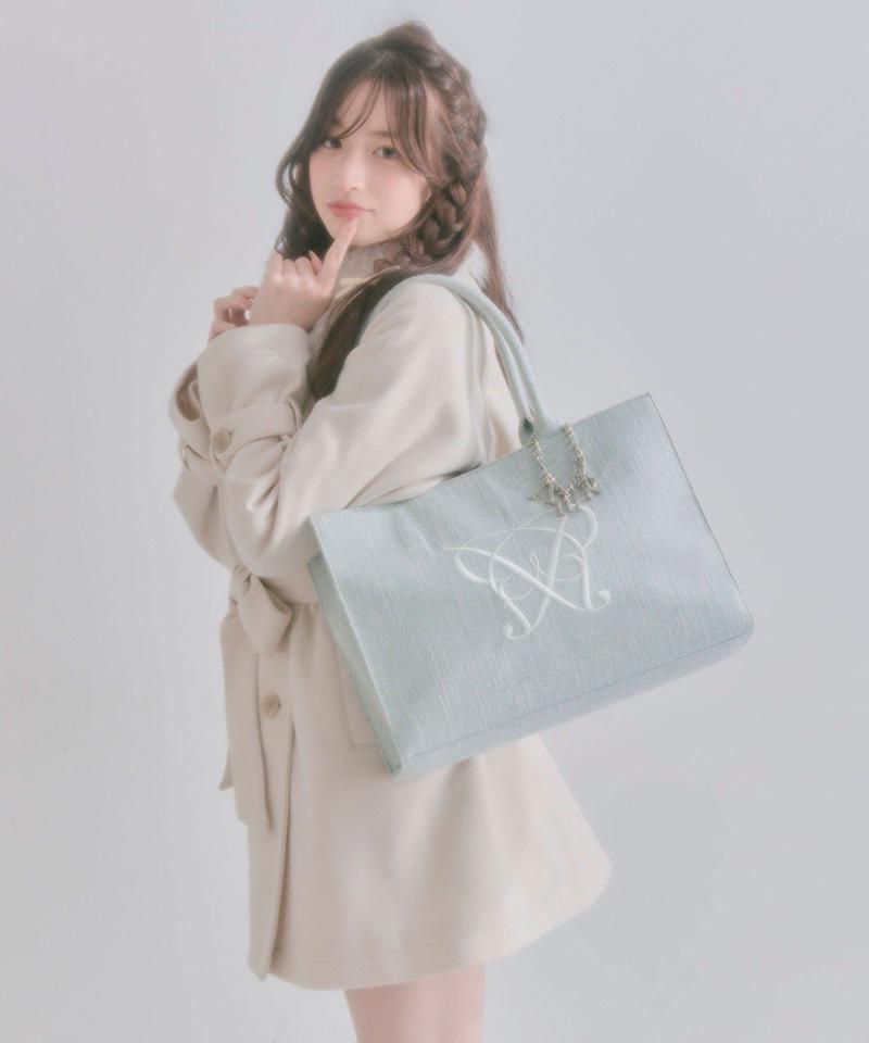 【大容量/推し活】Aimerianejoieチャーム付きキャリーオントート