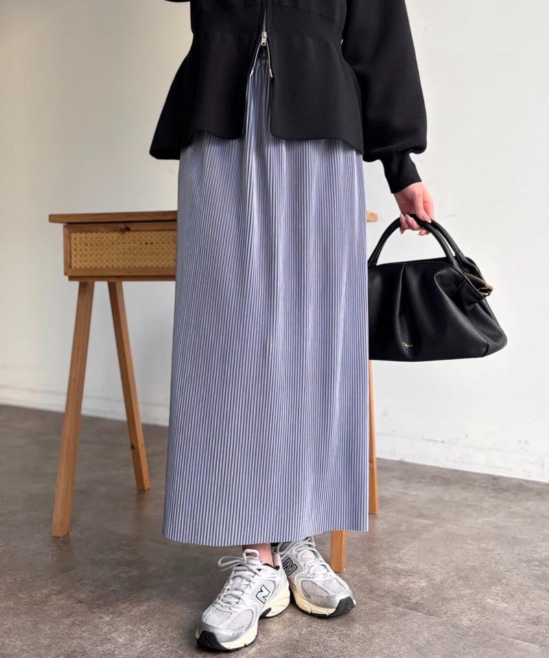 プリーツナロースカート