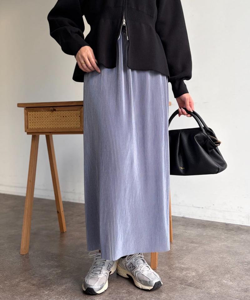 プリーツナロースカート