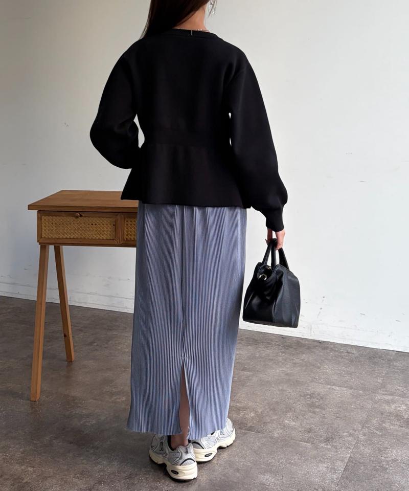 プリーツナロースカート