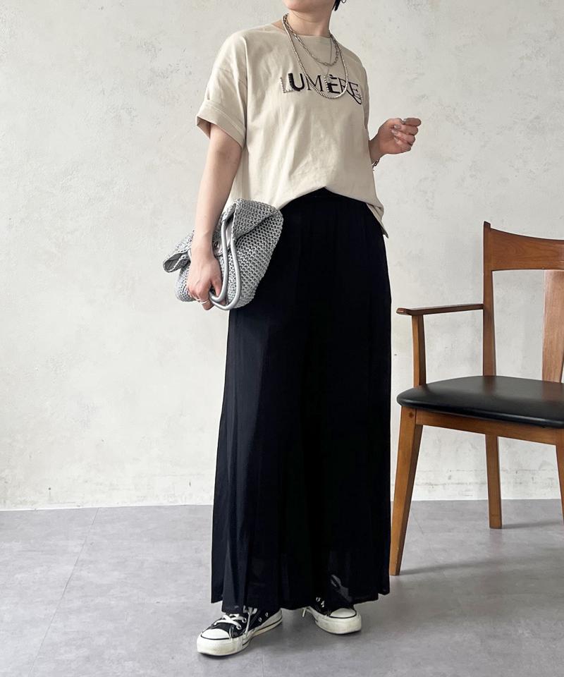 スタッズ刺繍TEE