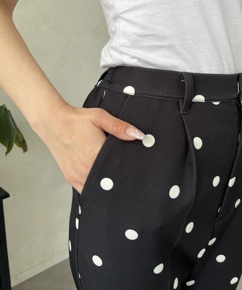 センタープレスドットフレアパンツ