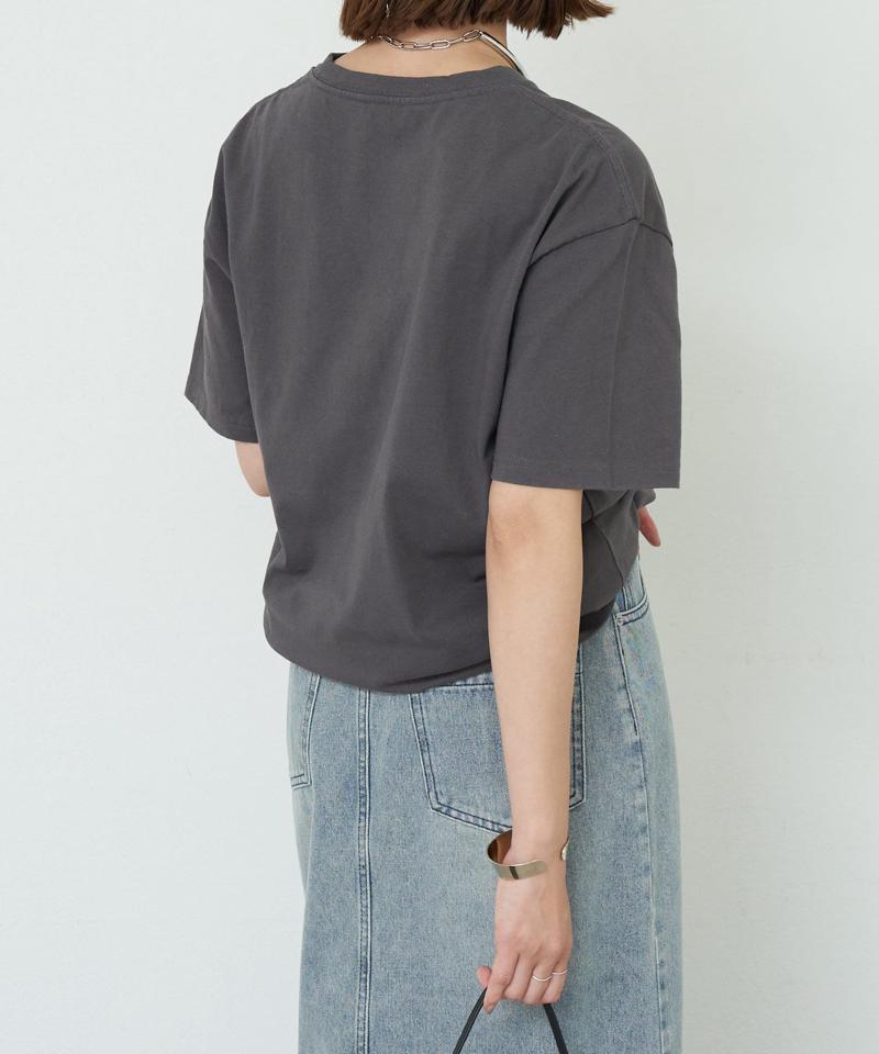 《コーデのアクセントに》rakugaki ロゴTee