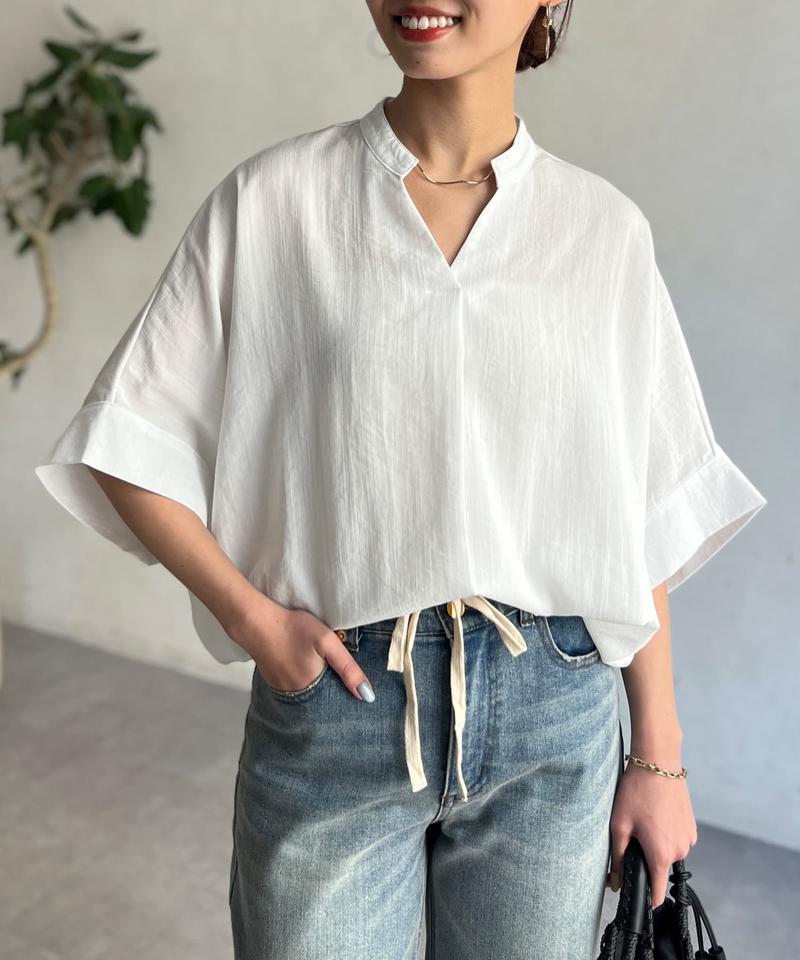 リネンタッチ袖ターンバックブラウス