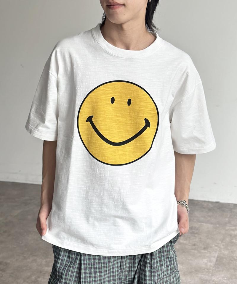 スマイリースラブTシャツ