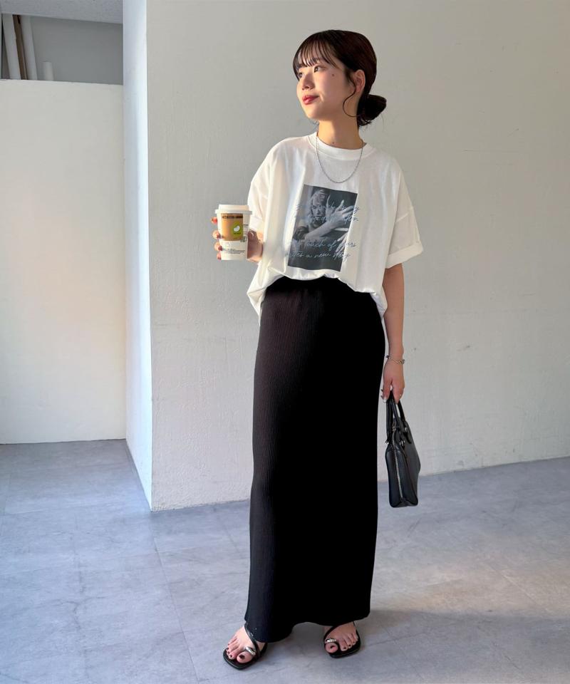 【WEB限定】モノクロロゴカラーポイントビッグ半袖Tシャツ