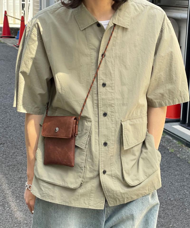フェイクレザーサコッシュ