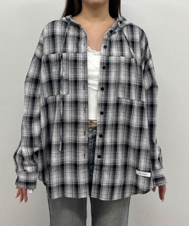 【今買って秋まで使える】オーバーサイズフード付きチェック/レースシャツ