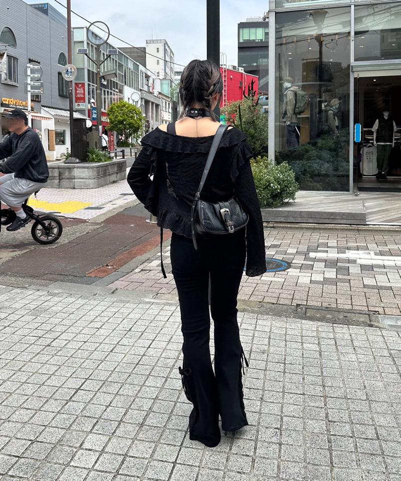 【RMAF】【脚長効果抜群◎】サイドレースUPセミフレアデニム