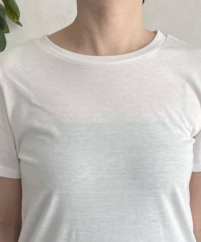 Tシャツ×変形プリーツワンピース