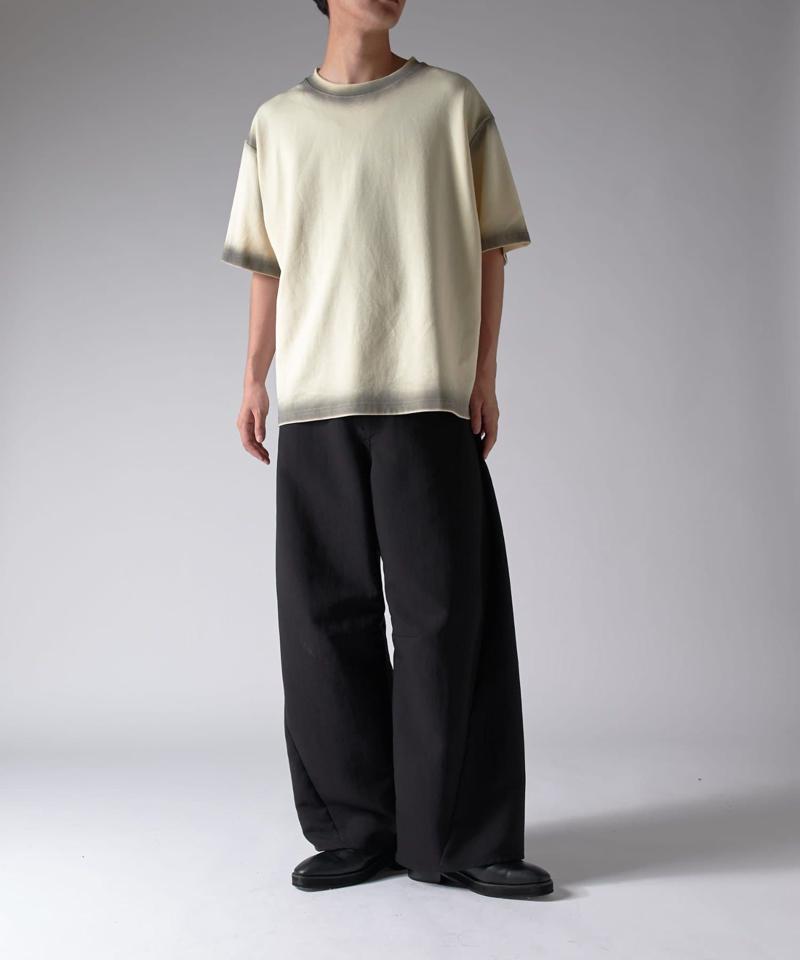 ポンチスプレーTシャツ
