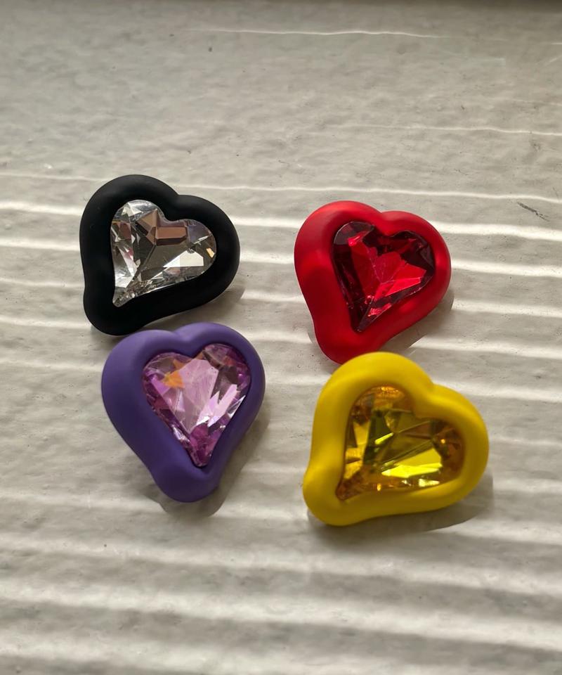 クリスタルハートピアス