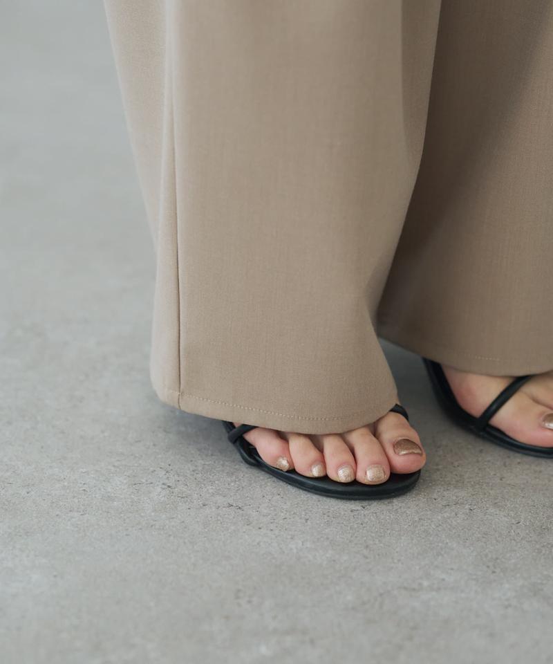 ツータックウエストゴムストレッチパンツ