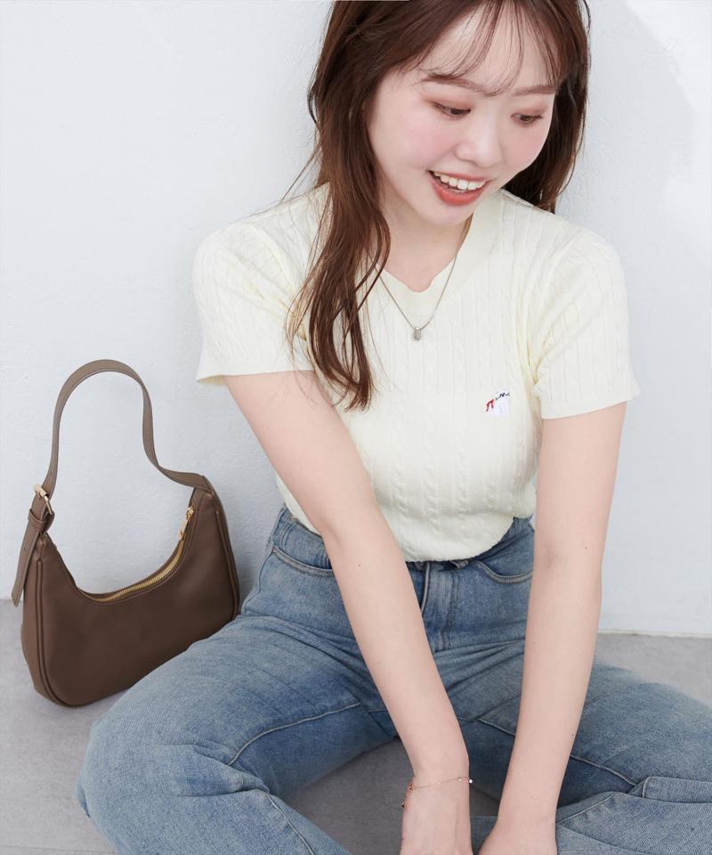 アニマル刺繍ケーブル半袖ニット