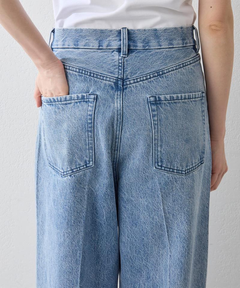 センタープレスデニムパンツ