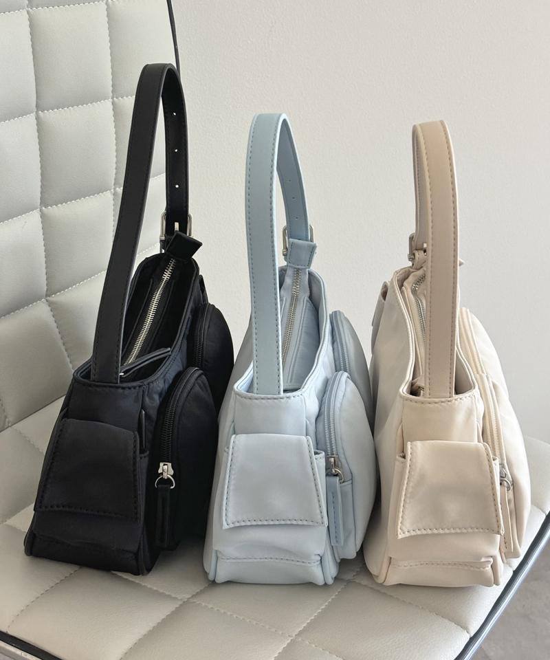 ナイロンポケットワンハンドルバッグ