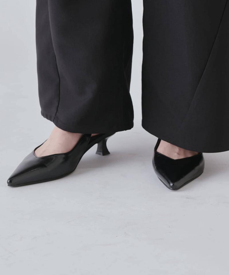 シンプルバックストラップミュール