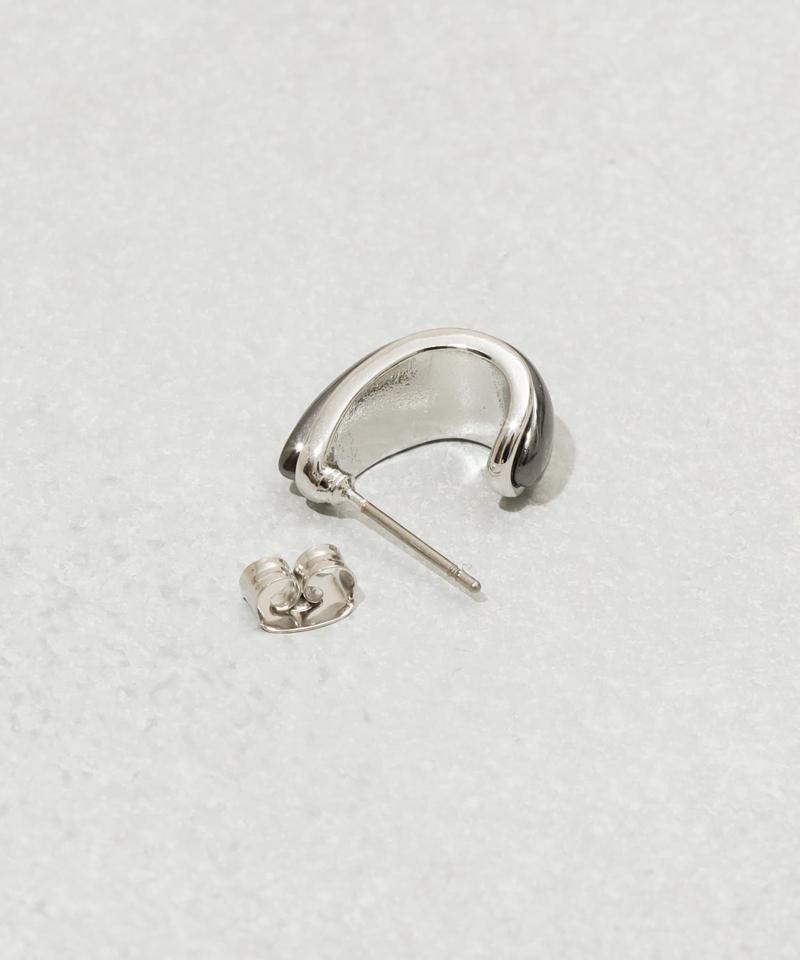 メタルカーブピアス
