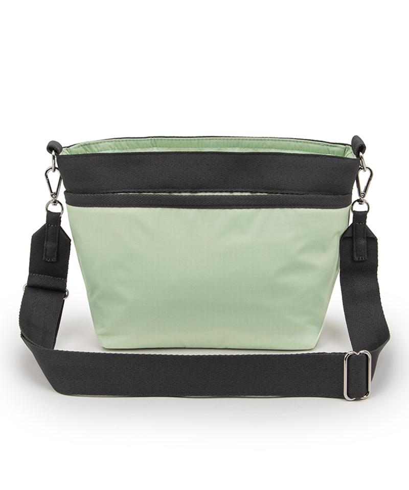SMALL BUCKET BAGフロスティグリーン/サンダー