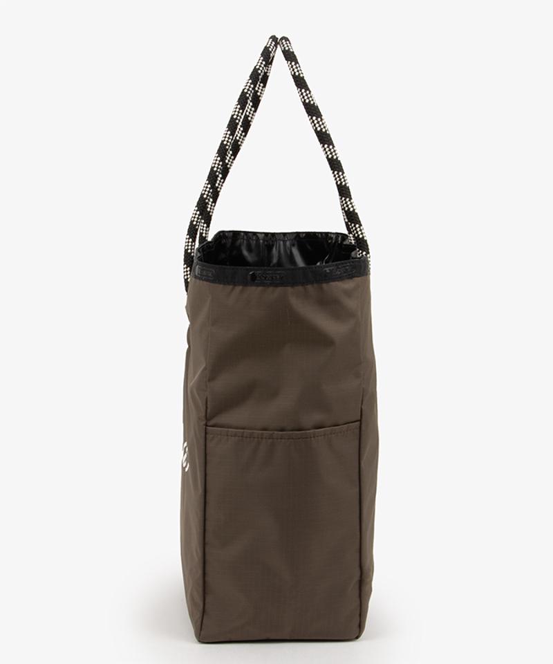 LARGE 2 WAY TOTE2ウェイチョコレート/ブラックシャイン