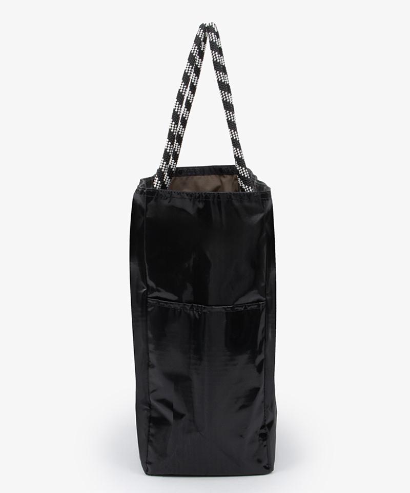 LARGE 2 WAY TOTE2ウェイチョコレート/ブラックシャイン