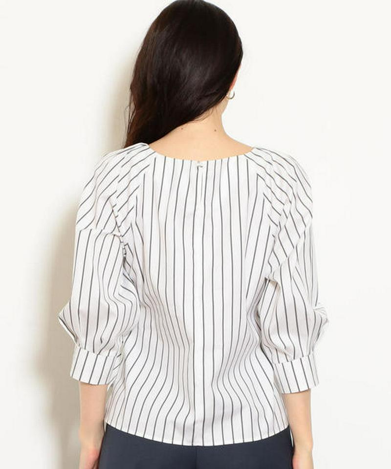 D ラグラン タック ソデスリット 8.5分袖 ブラウス