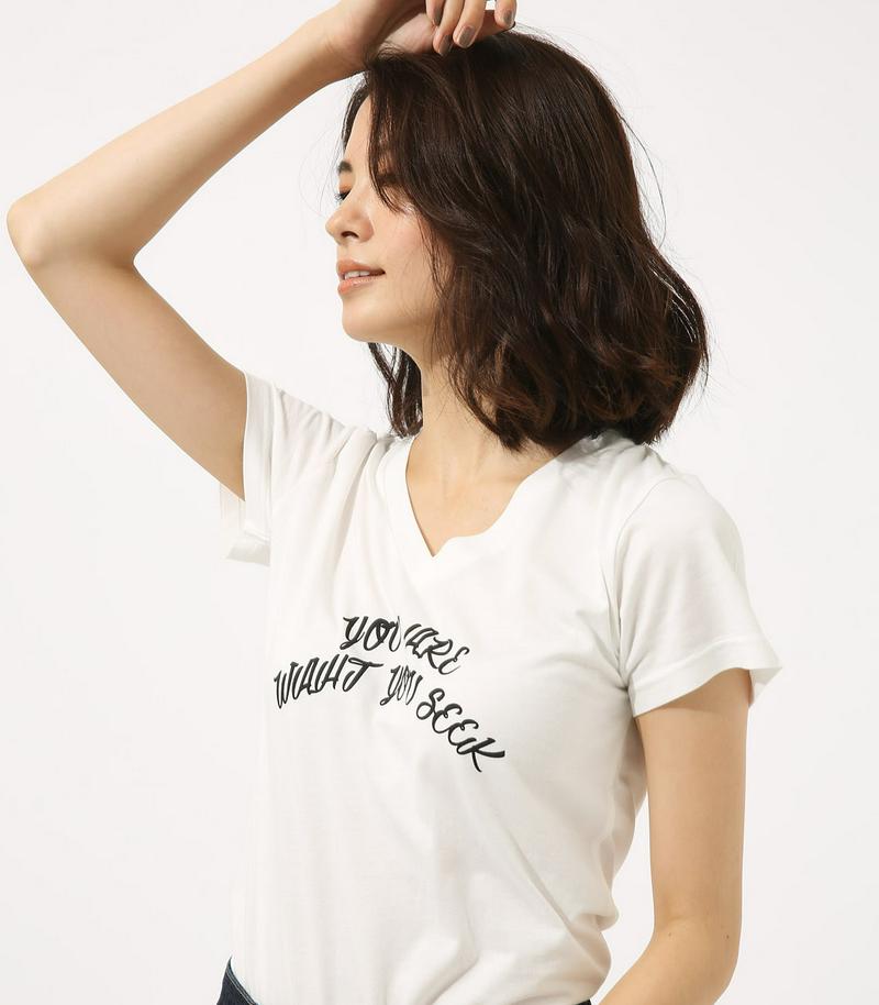 YOU ARE Vネック TEE