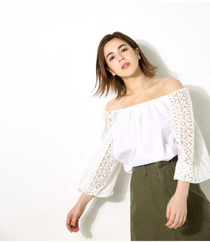 オフショルレースTOPS