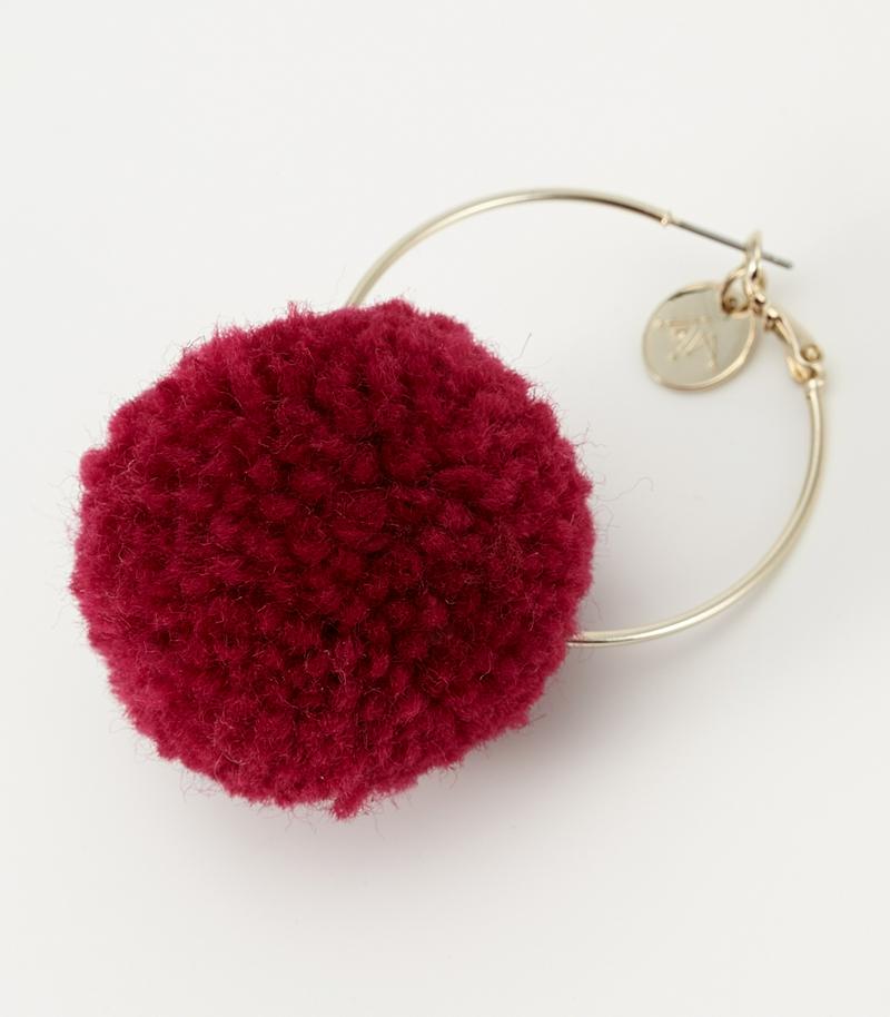 【accomode】ポンポンフープピアス