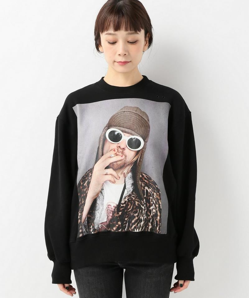 ONE.T.SHIRT KURT 1 Smoking Unisex Sweats