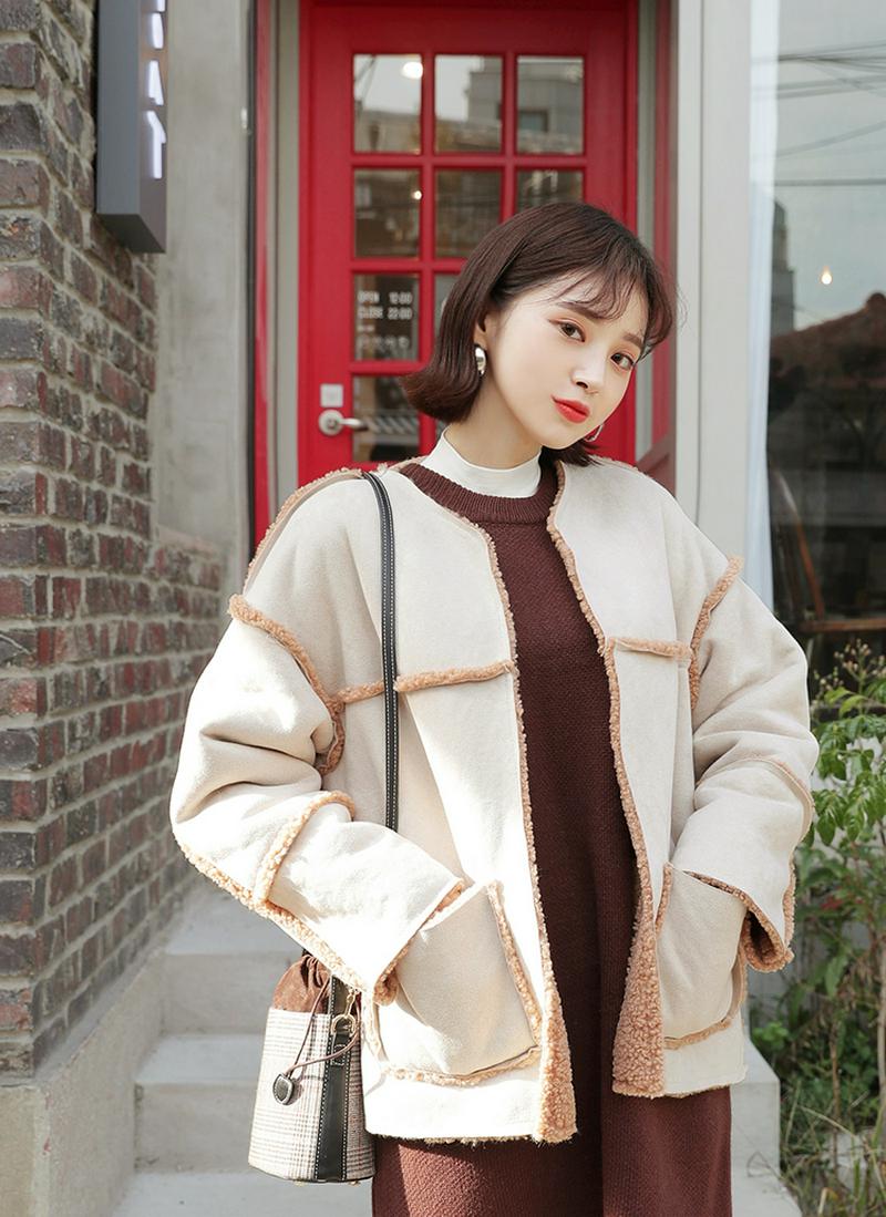 リバーシブルノーカラームートンジャケット・全2色