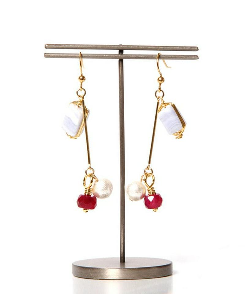 K14GF バー×ブルーレース×レッドアゲートピアス