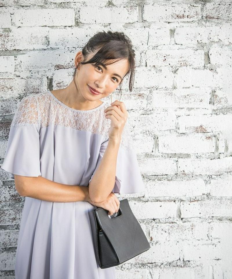 【優木まおみさん着用】レーシーフレアスリーブ ドレス