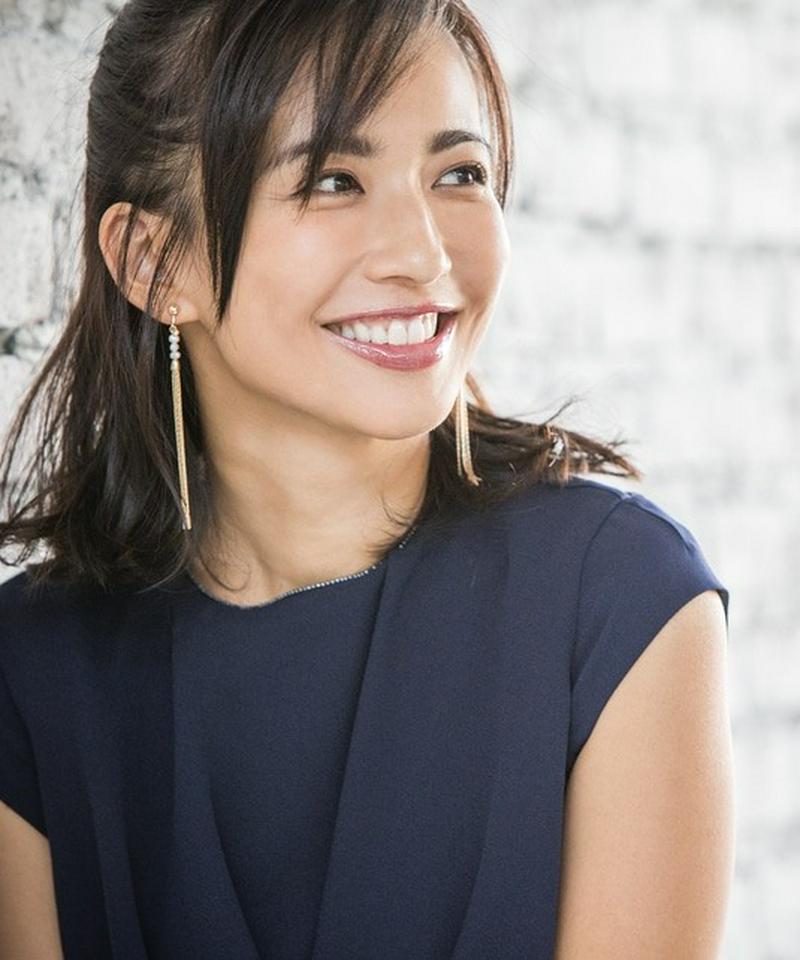 【優木まおみさん着用】タックドレープミディ丈 ドレス