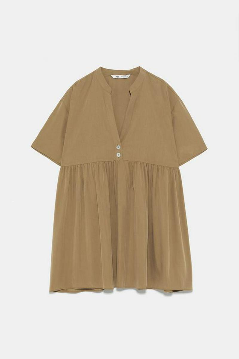 ロング丈ボタン付きブラウス