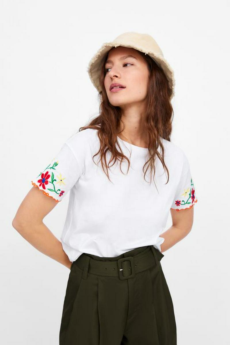 刺繍スリーブＴシャツ
